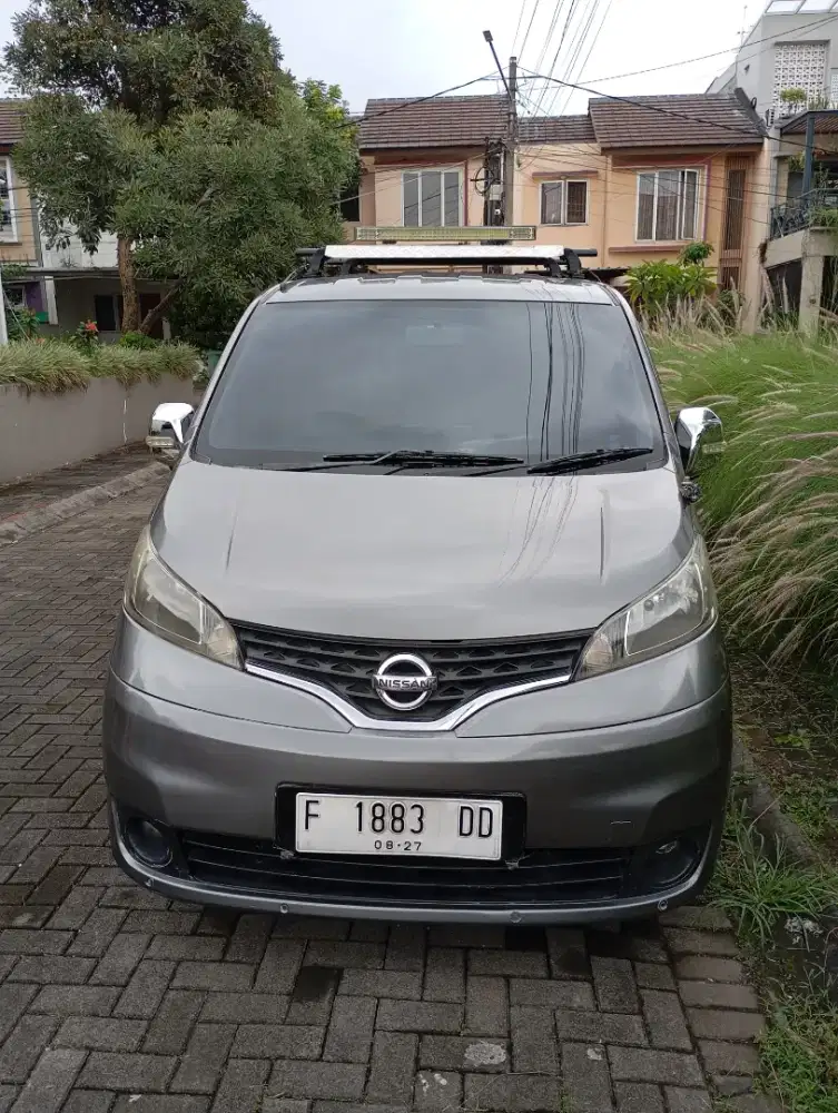 Nissan Evalia SV 2012