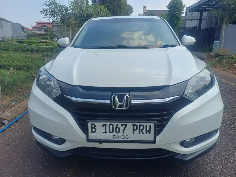 Honda HRV E A/T 2015 Putih Tgn 1 Terawat Istimewa