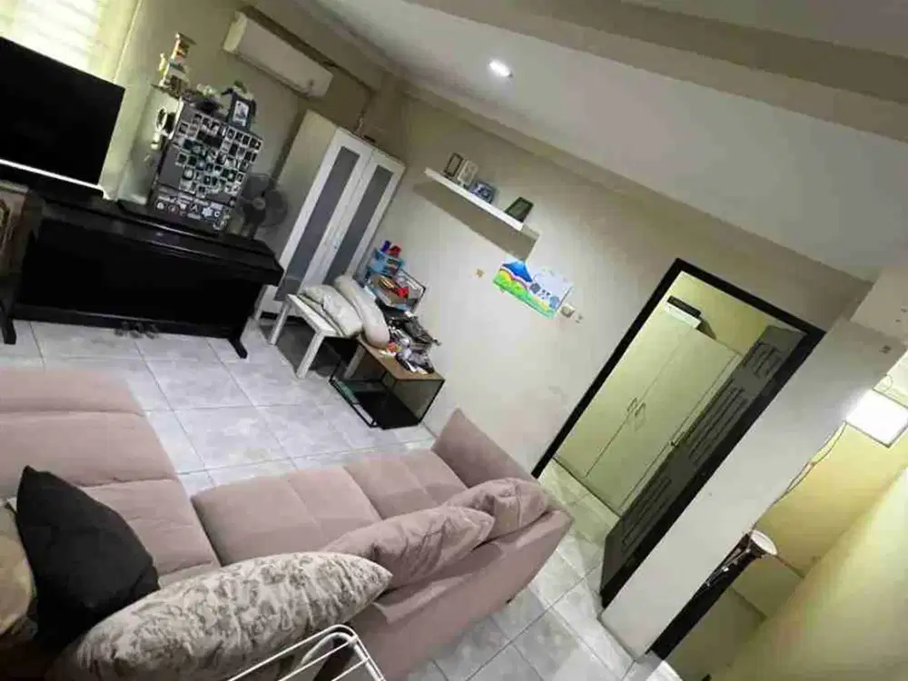 Rumah Renovasi 3 Lantai Siap Huni Griya Loka BSD city