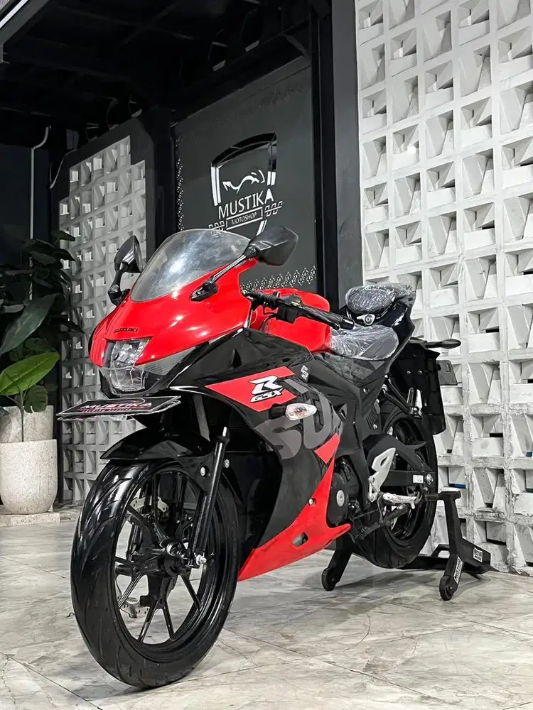 Stok Terbatas!!Suzuki GSX 150R th 2022 - Ayu Mustika