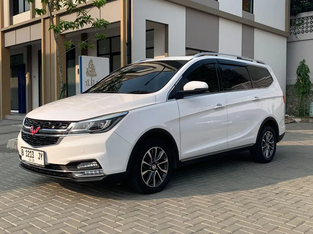 Wuling Cortez 1.5 L Lux AT 2021 Pajak Panjang