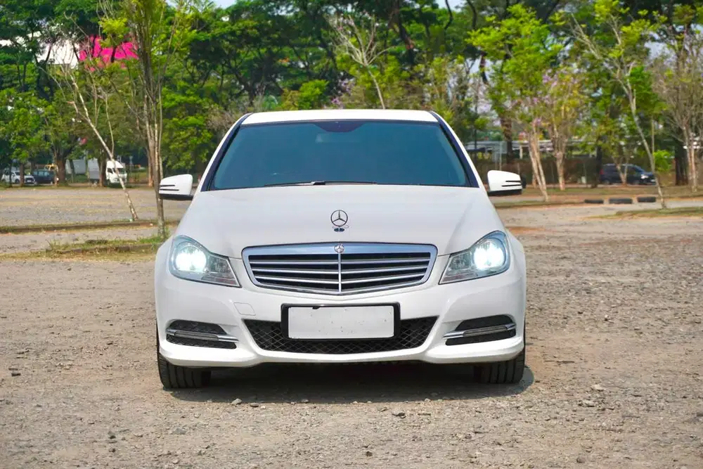 Mercedes-Benz C200 CGI W204 Facelift 2013