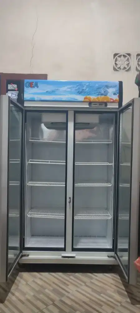 Showcase 2 Pintu Gea