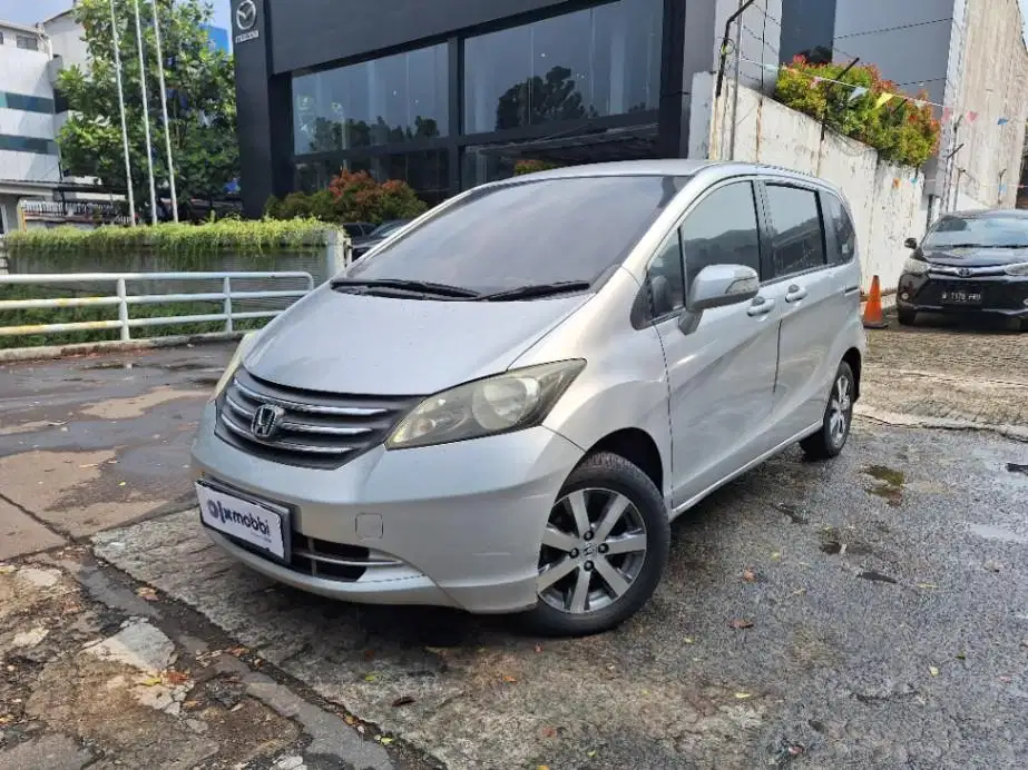 DP MURAH - Honda Freed 1.5 E Bensin AT 2010 Abu