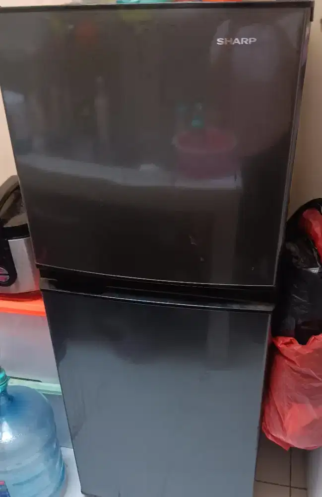 Kulkas 2 pintu sharp