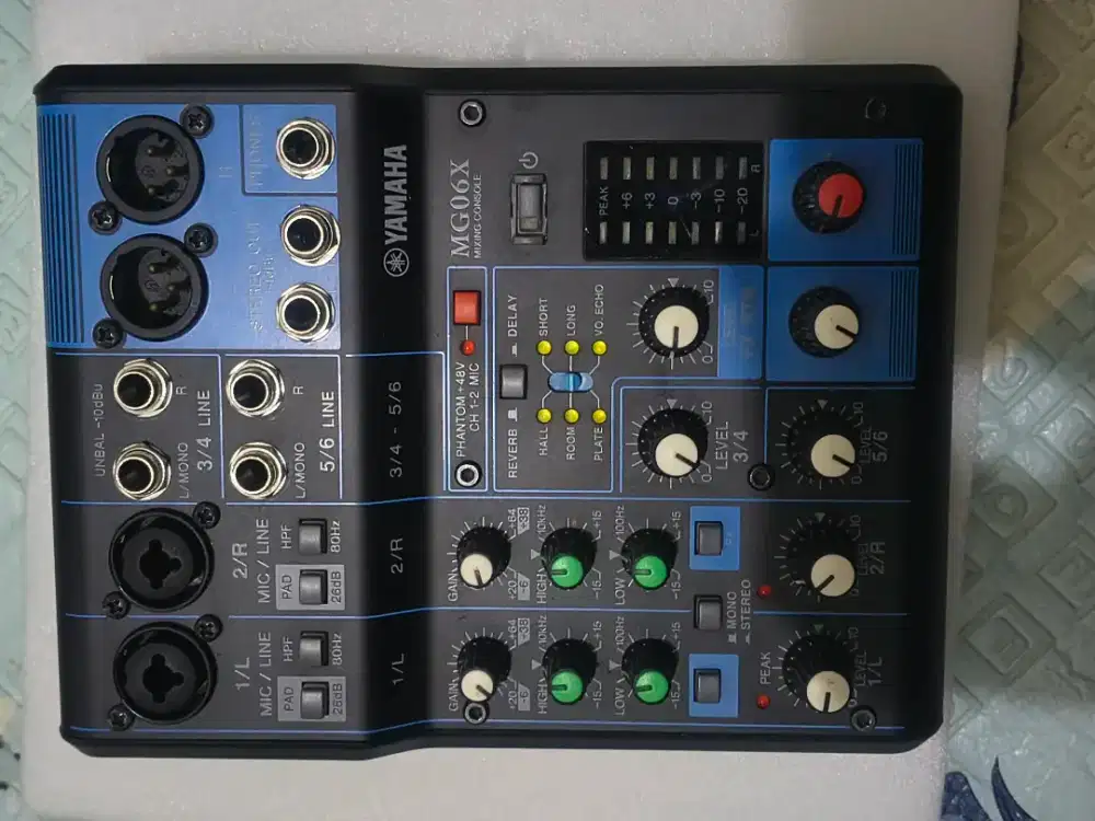 Mixer audio 6 channel Yamaha mg06x original ymi