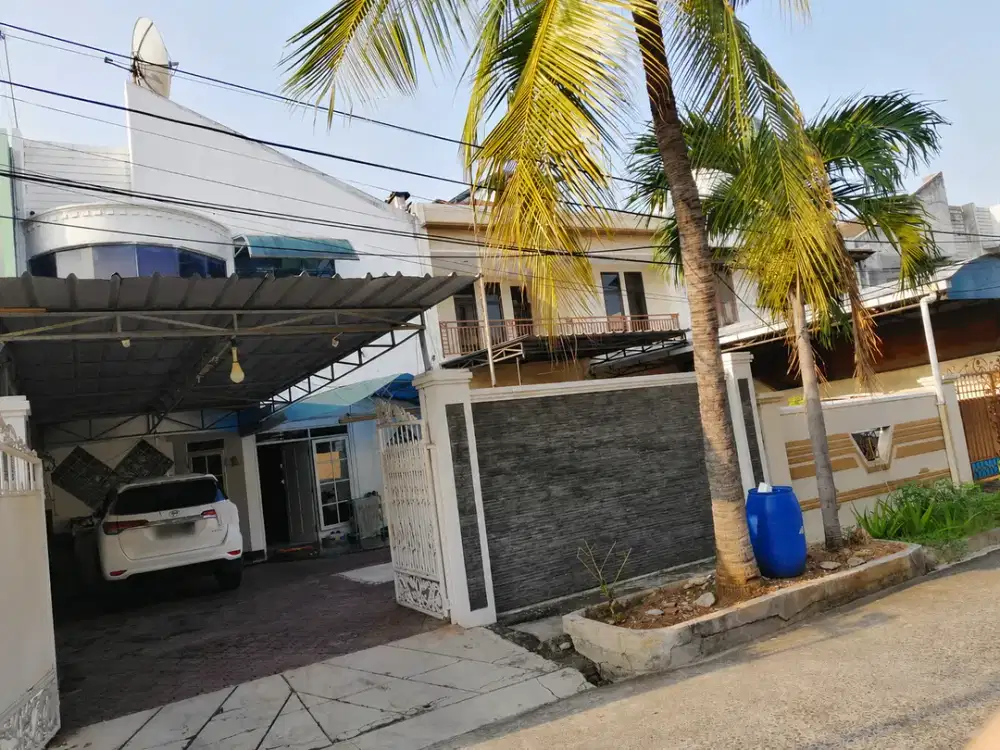 Dijual Rumah SHM Pluit Karang Permai Jakarta Utara | LT 200 m² | 6 Kamar Tidur