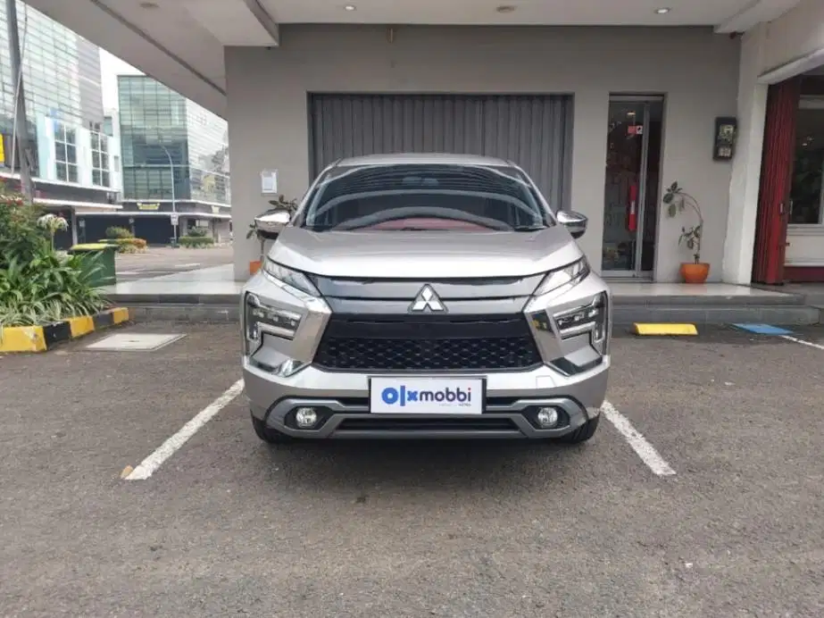 LOW DP Mitsubishi Xpander 1.5 Ultimate Bensin-AT 2022 9BV