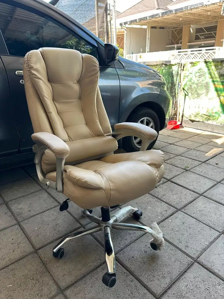 Dijual Kursi Kantor / Gaming Premium Bekleed Kulit