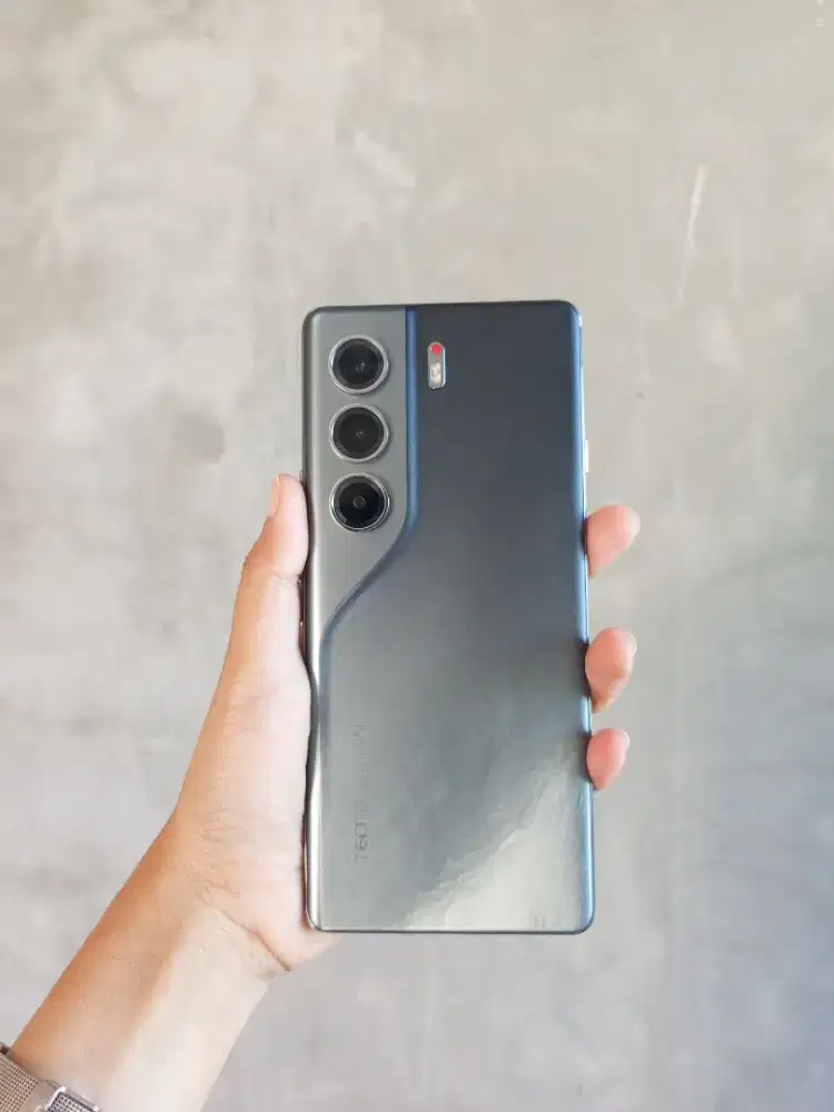 Tecno Camon 40 Pro 5G RAM 8GB / ROM 256GB