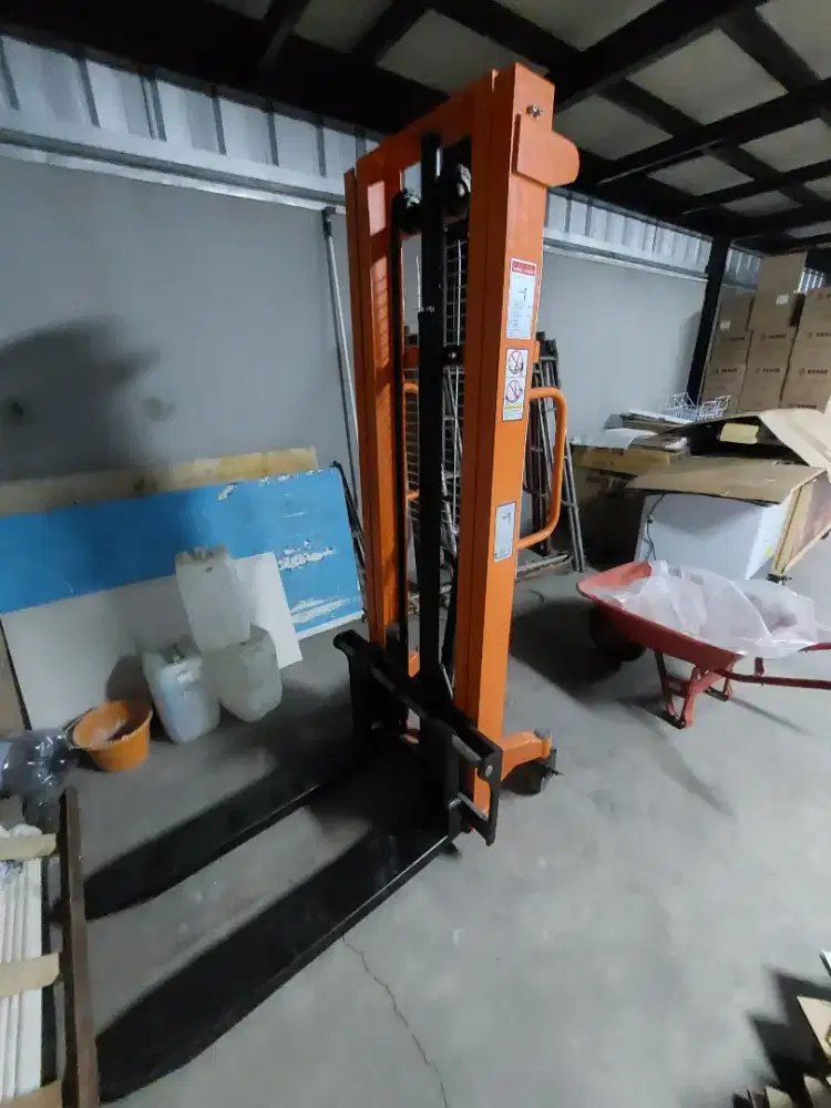 Hand Stacker Manual 1 ton