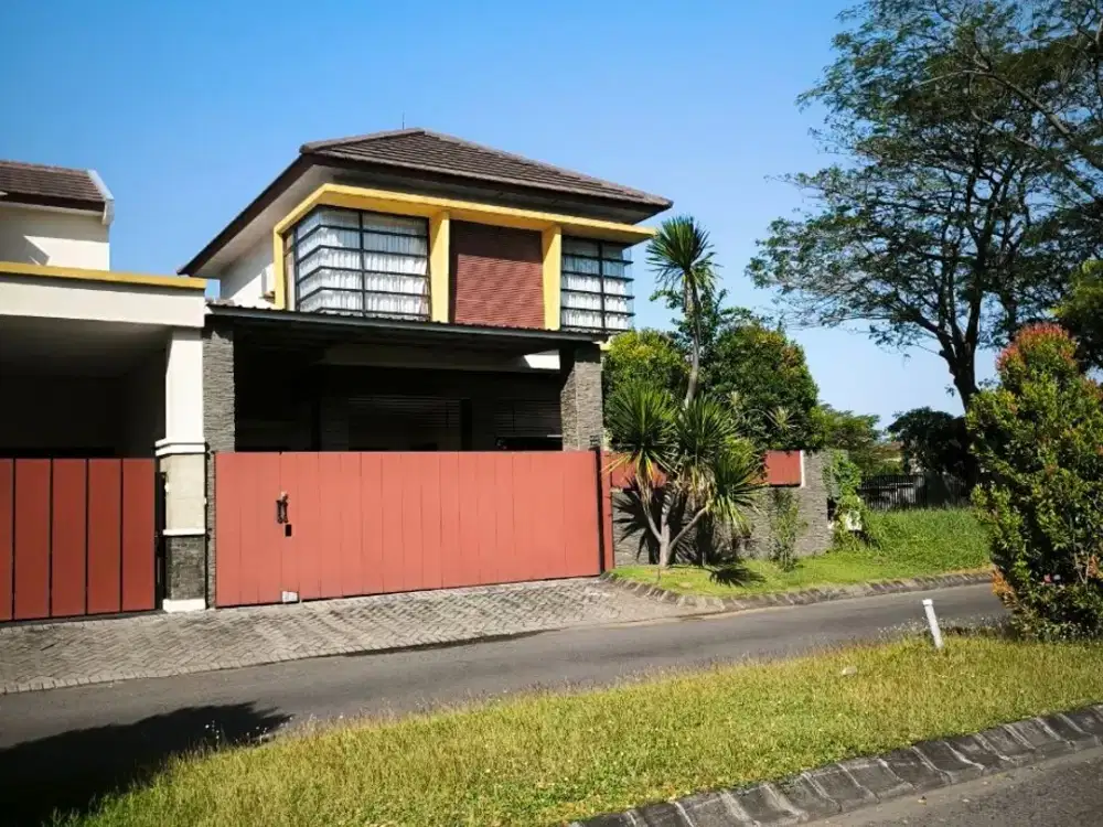 Rumah Puri Surya Jaya, Hadap Barat, Row jalan 20 meter (jalan lembar utama)