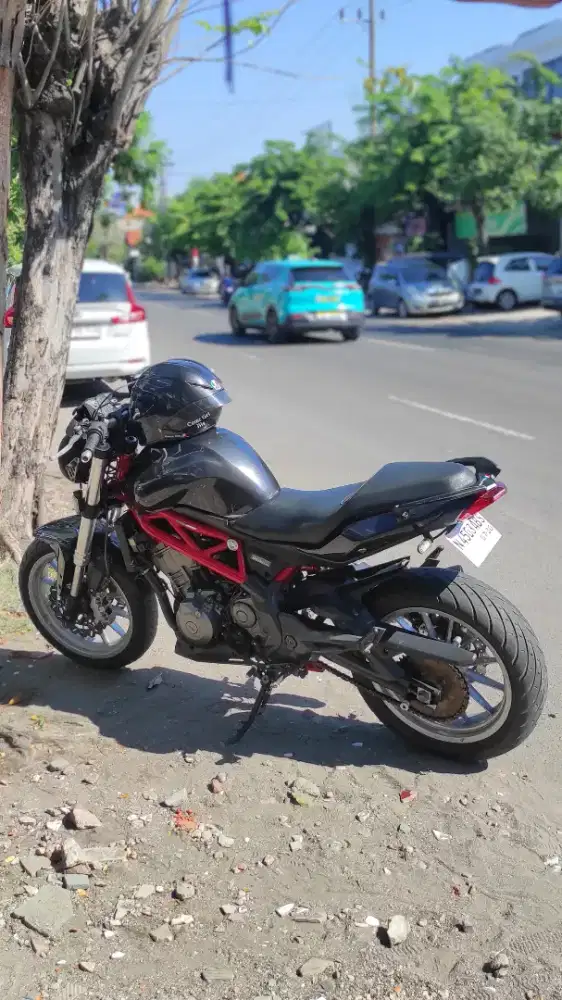 Benelli tnt250 2019