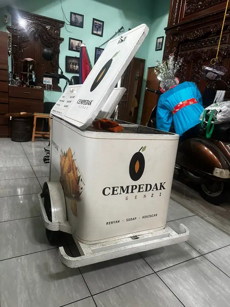 Gerobak sepeda listrik