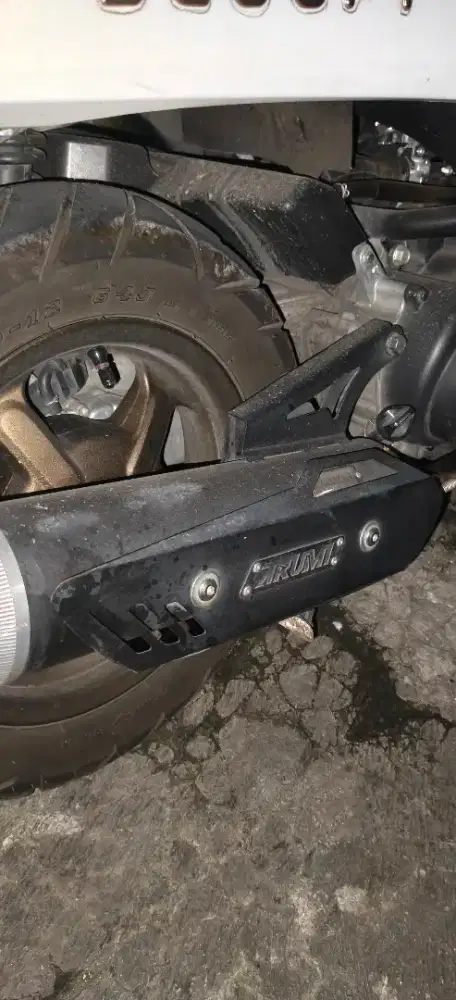 Kenalpot arumi Scoopy