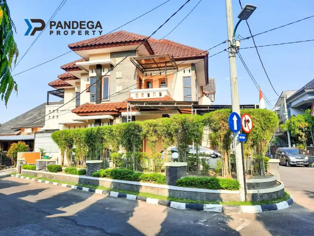 Rumah Mewah 2 Lantai Semi Furnished 245 m2 di Timoho, Baciro, UIN, Dekat Balaikota, Amplaz, Lippo Mall, RS Happy Land