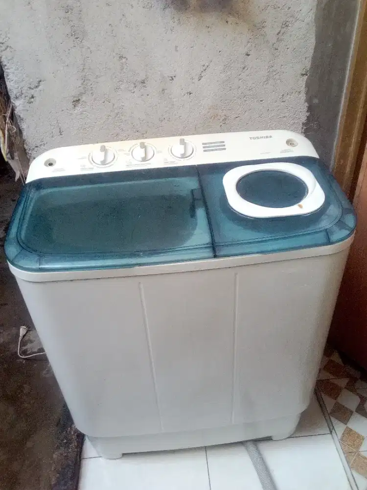 Mesin cuci Toshiba