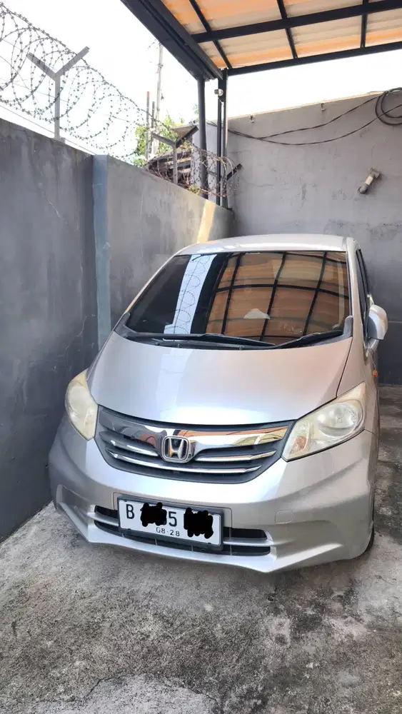 Honda Freed S 2013 Silver + Camera 360 + Head Unit Android