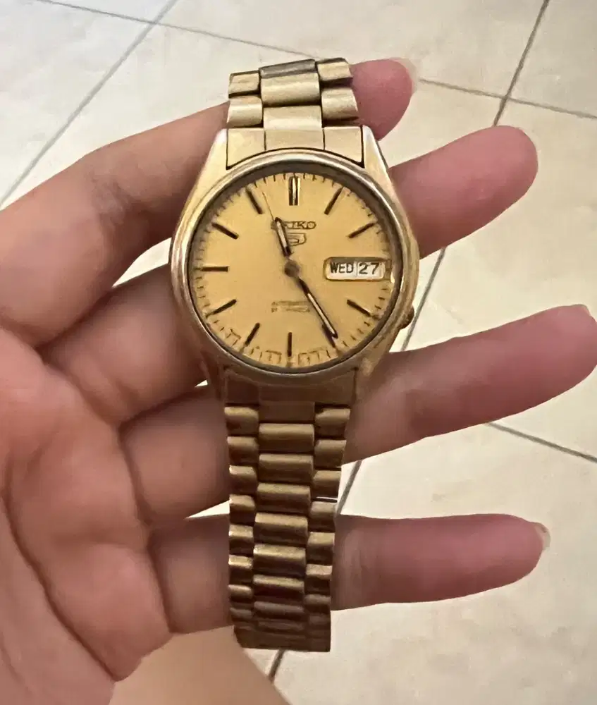 Seiko 5 Automatic Vintage Original 7S26-0560 Gold Dial Day-Date 21