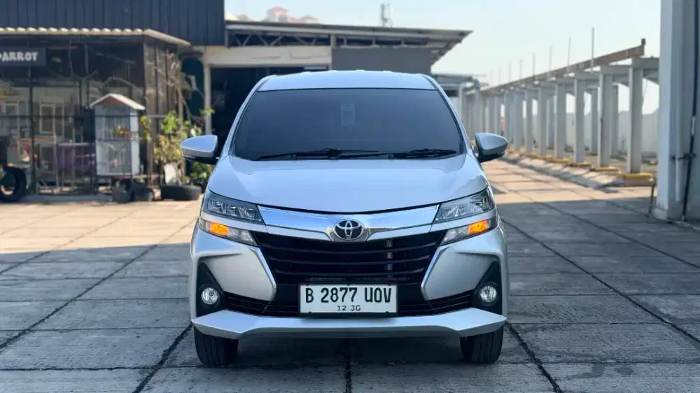 AVANZA 1.3 G MT SILVER 2020 ( LOW KM)
