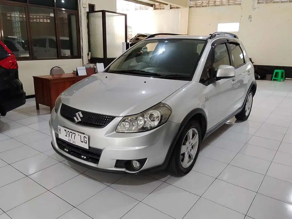 DIJUAL Suzuki SX4 2012 MURAH