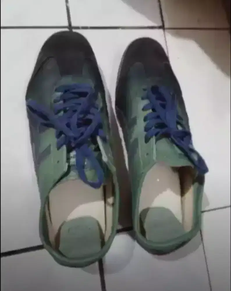 Sepatu Onitsuka Tiger sz 43 ½