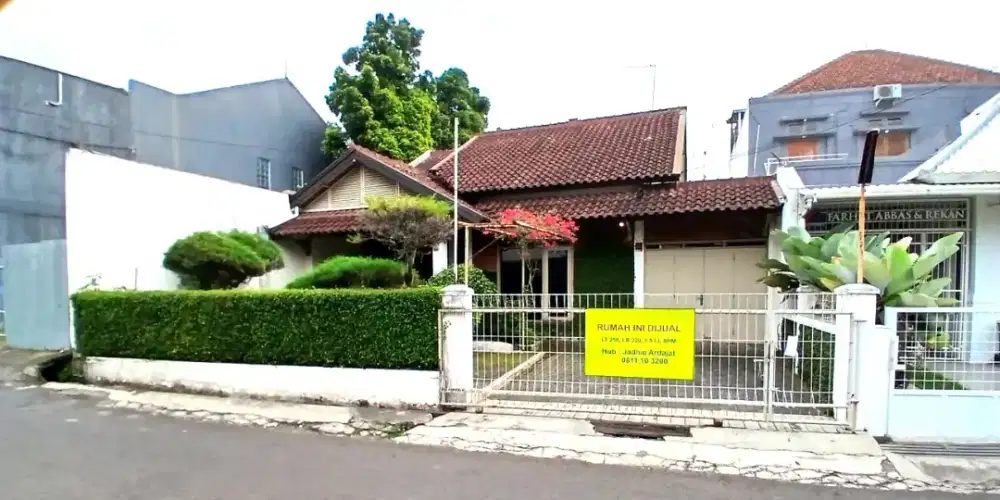 Rumah dijual elite jl pesantren cigadung.bandung dekat dago