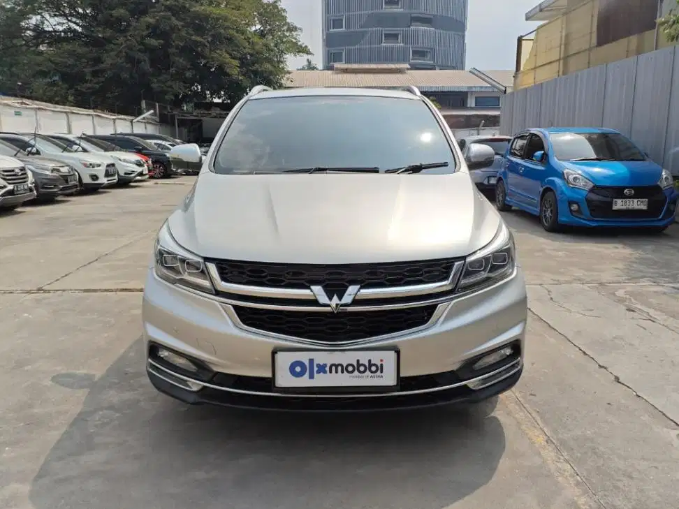 KM Rendah - Wuling Cortez 1.5 LT Lux Bensin-AT 2022