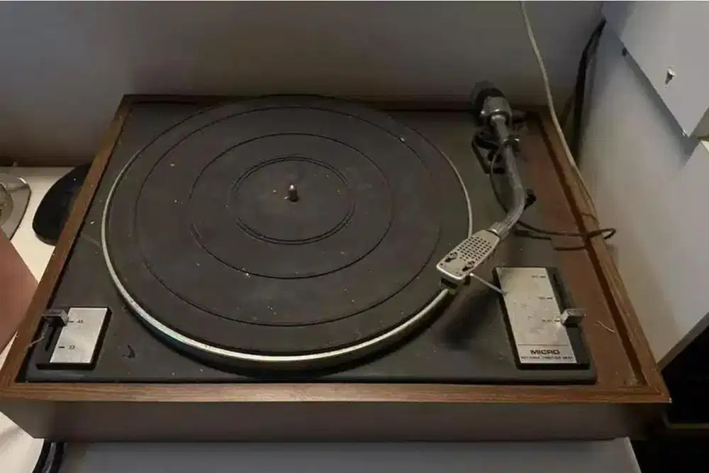 Micro Turntable pemutar piringan hitam Jarum merk shure