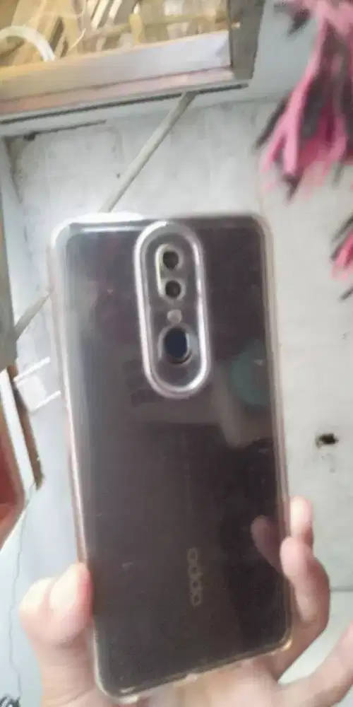 Oppo F11 6/128 no minus