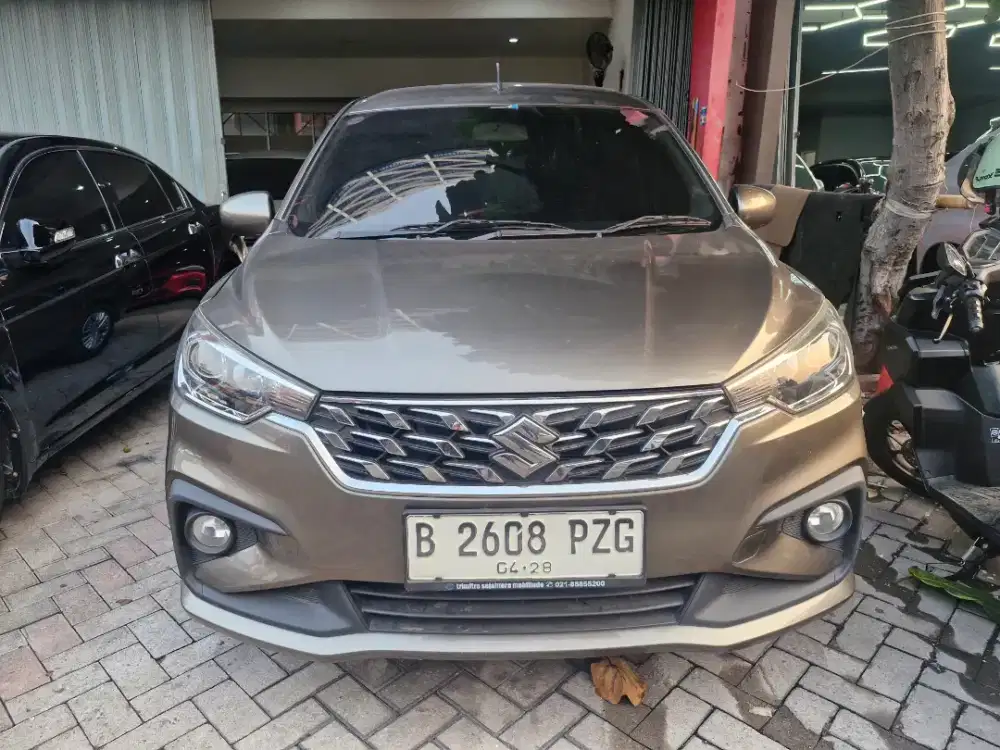 Suzuki Ertiga Gl 1.5 Automatic 2022 Bensin Coklat Metalik