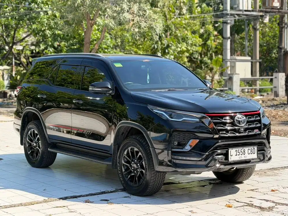TOYOTA FORTUNER 2021 2.4 VRZ TRD 4X2 SOLAR AT