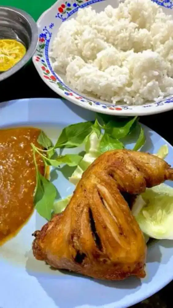 Dicari orang yang bisa bantu masak dan berpengalaman