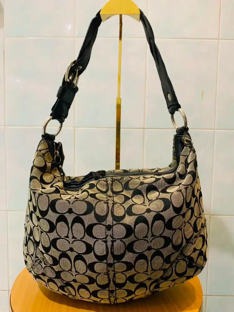 Tas Merk Coach Hobo