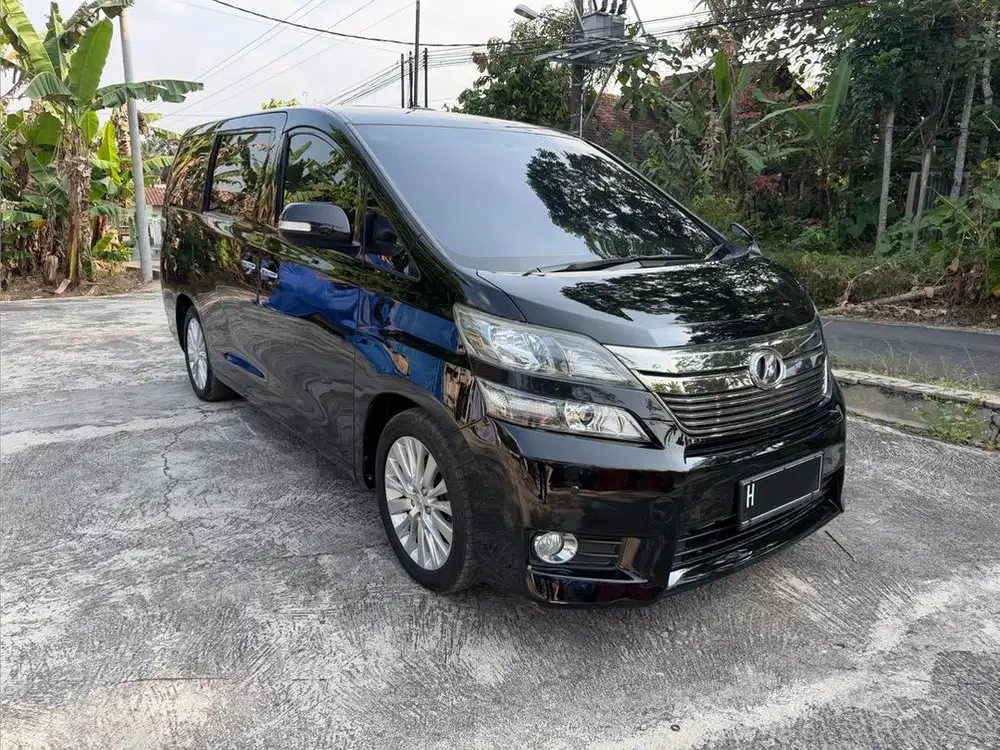 Vellfire CBU 2014