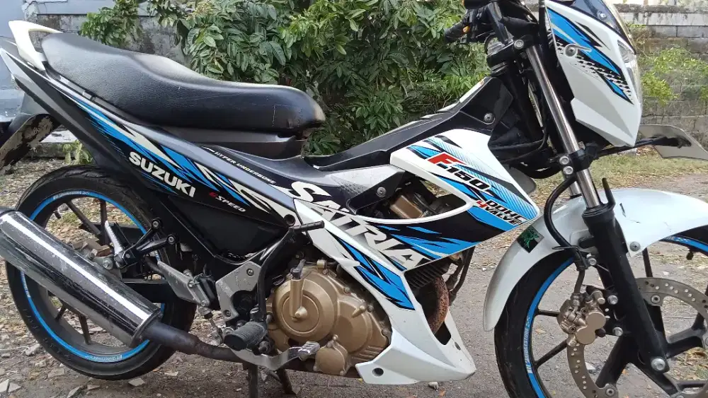 Dijual cepat motor bekas Suzuki