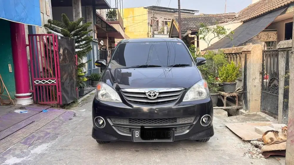 Toyota avanza S manual 2011