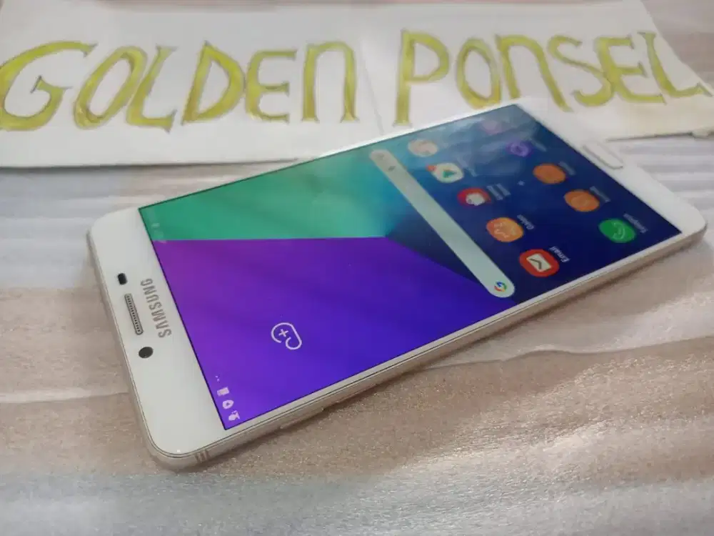 Galaxy C9 PRO Ori 64Gb(Ram6Gb)Golden ponsel