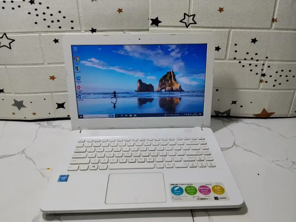 Murah aja nih asus x441 Intel celeron RAM 4 GB HDD 500 GB