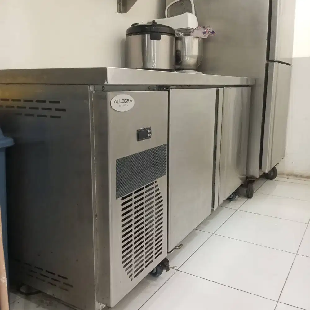 Allegra Undercounter 2 door chiller