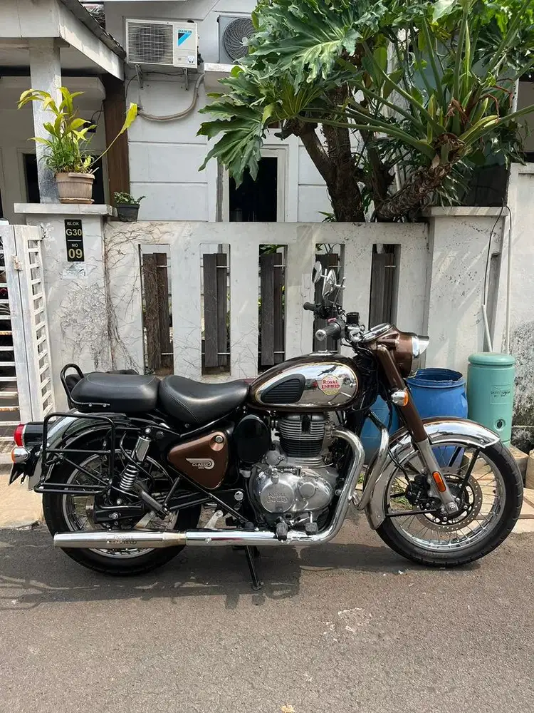 Royal Enfield classic 350 2024
