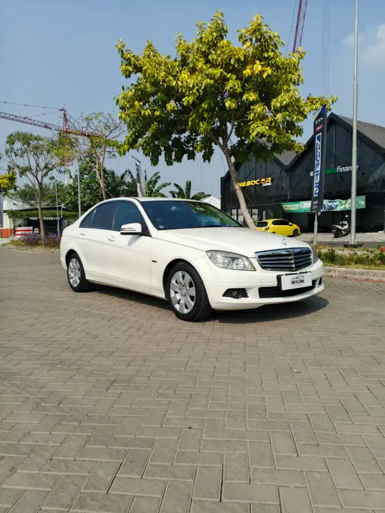 Mercedes Benz C200 CGI 2010