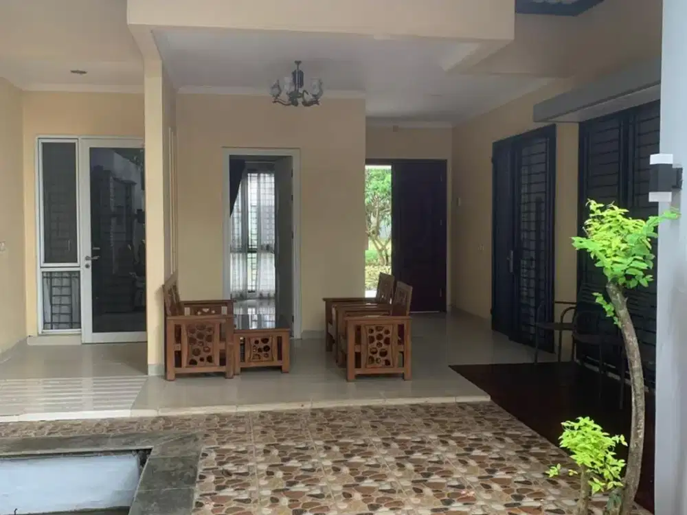 Disewakan Rumah Furnished di De Park Cluster De Cajuputi BSD, Tangerang Selatan