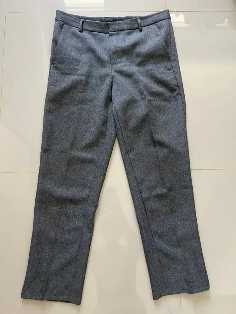 Celana formal kerja kondangan