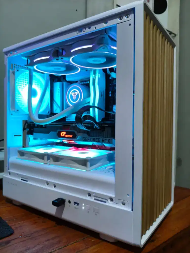 PC Gaming Aestetic minimalis ( i5 12400 + RTX 3060 )
