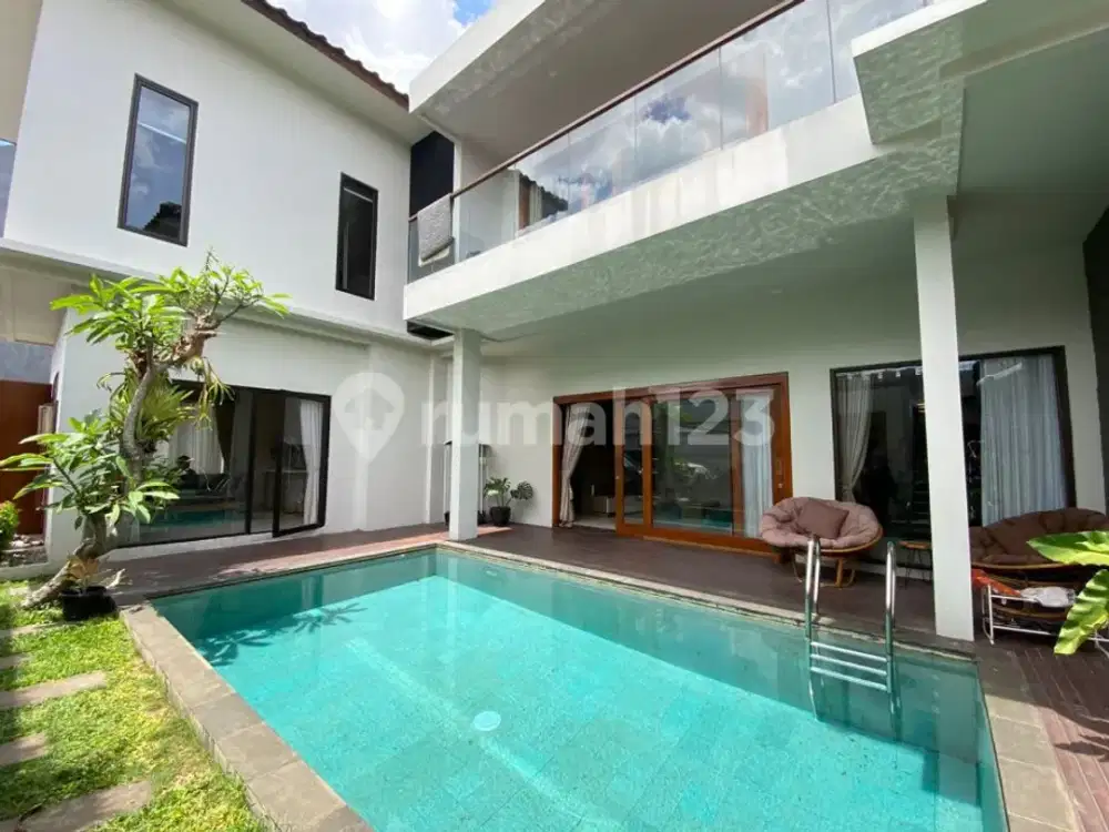 Rumah Premium 2 Lantai di Pondok Labu - Kolam Renang & Halaman Luas