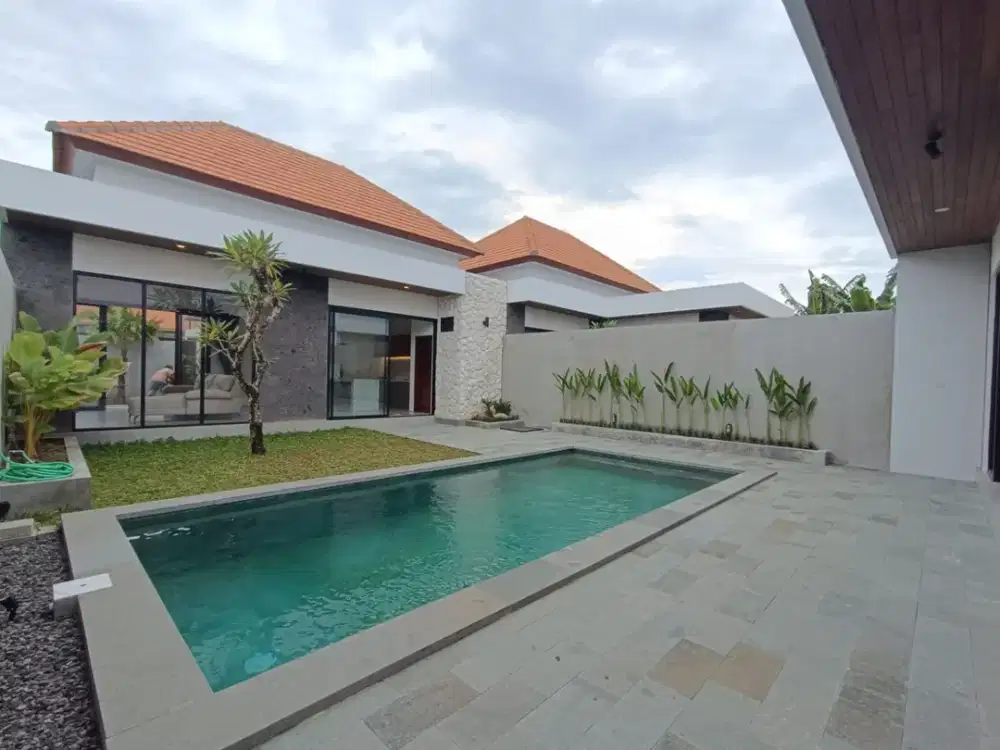 Disewakan Villa Eksklusif di Sanur dengan Kolam Renang Besar, Fully Furnished, dan Akses Mudah ke Pantai