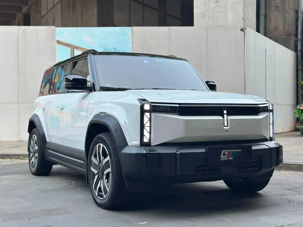 CHERY J6 IWD EV AT 2025 type Tertinggi nya