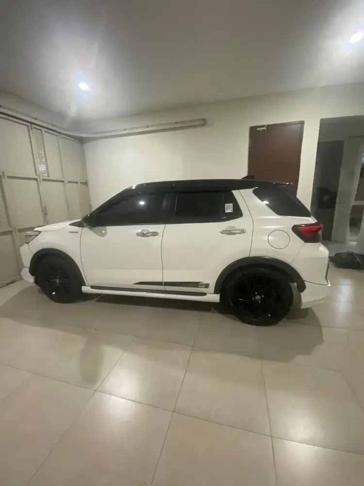 Jual Toyota Raize Turbo