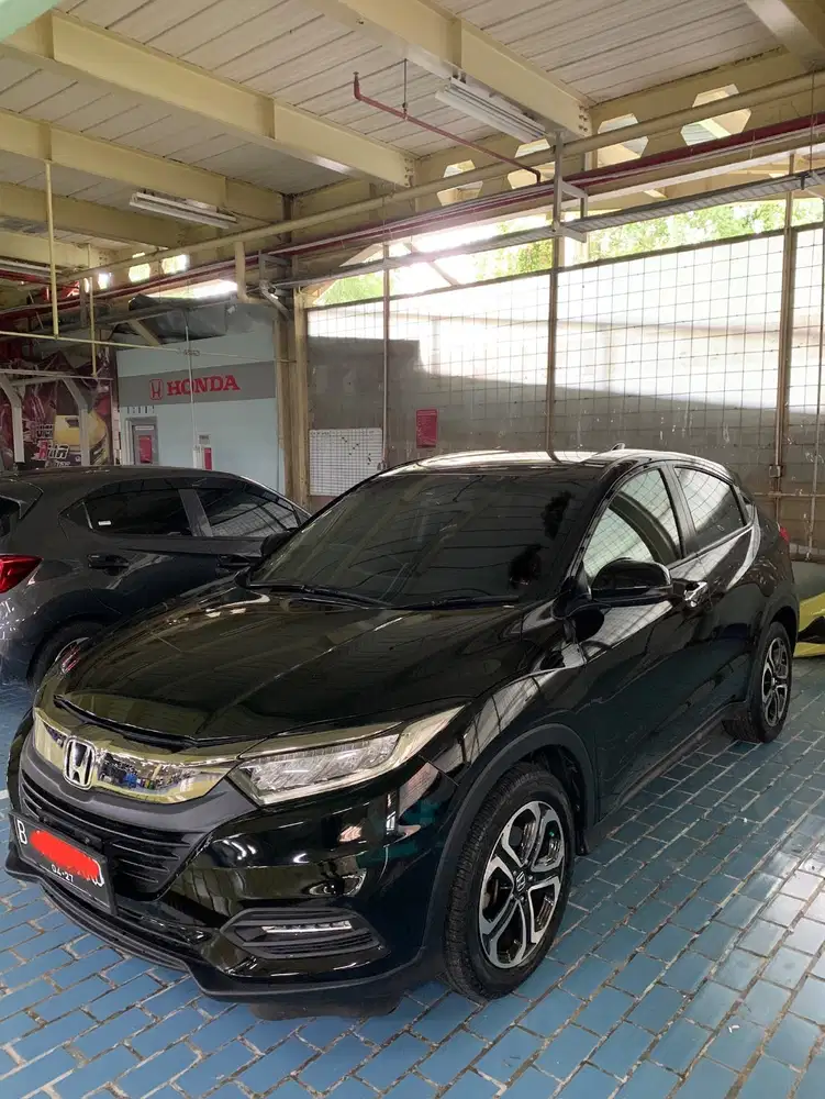 Honda HRV SE CVT RU1 2022 LAST EDITION